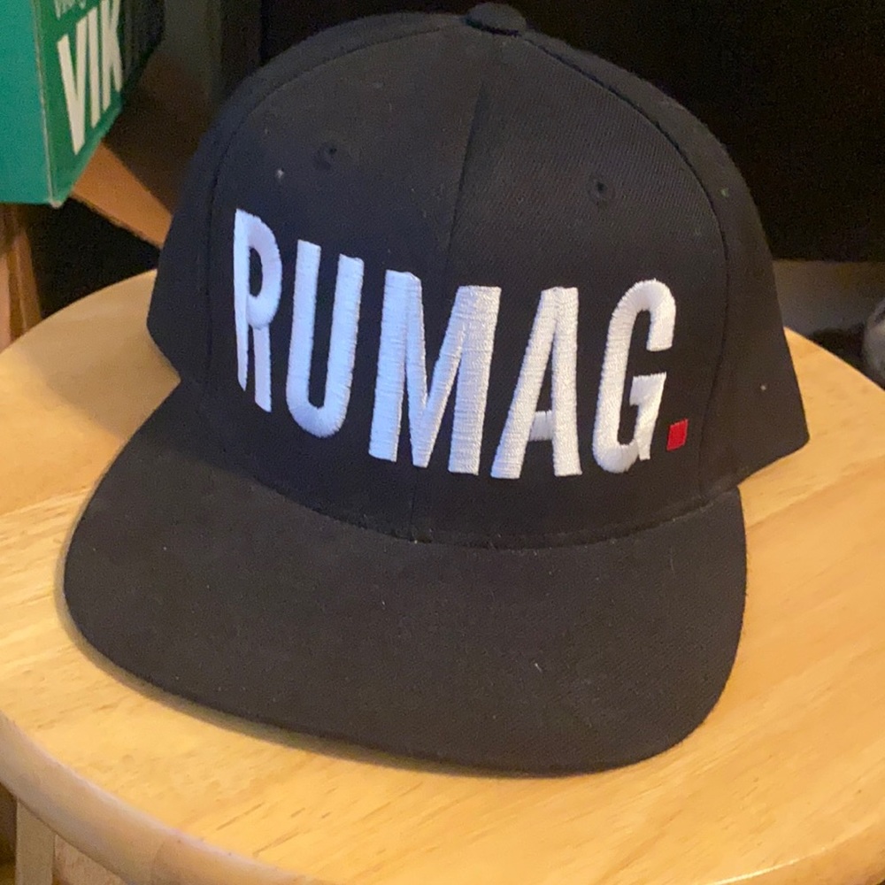 Rumag snapback- never worn!